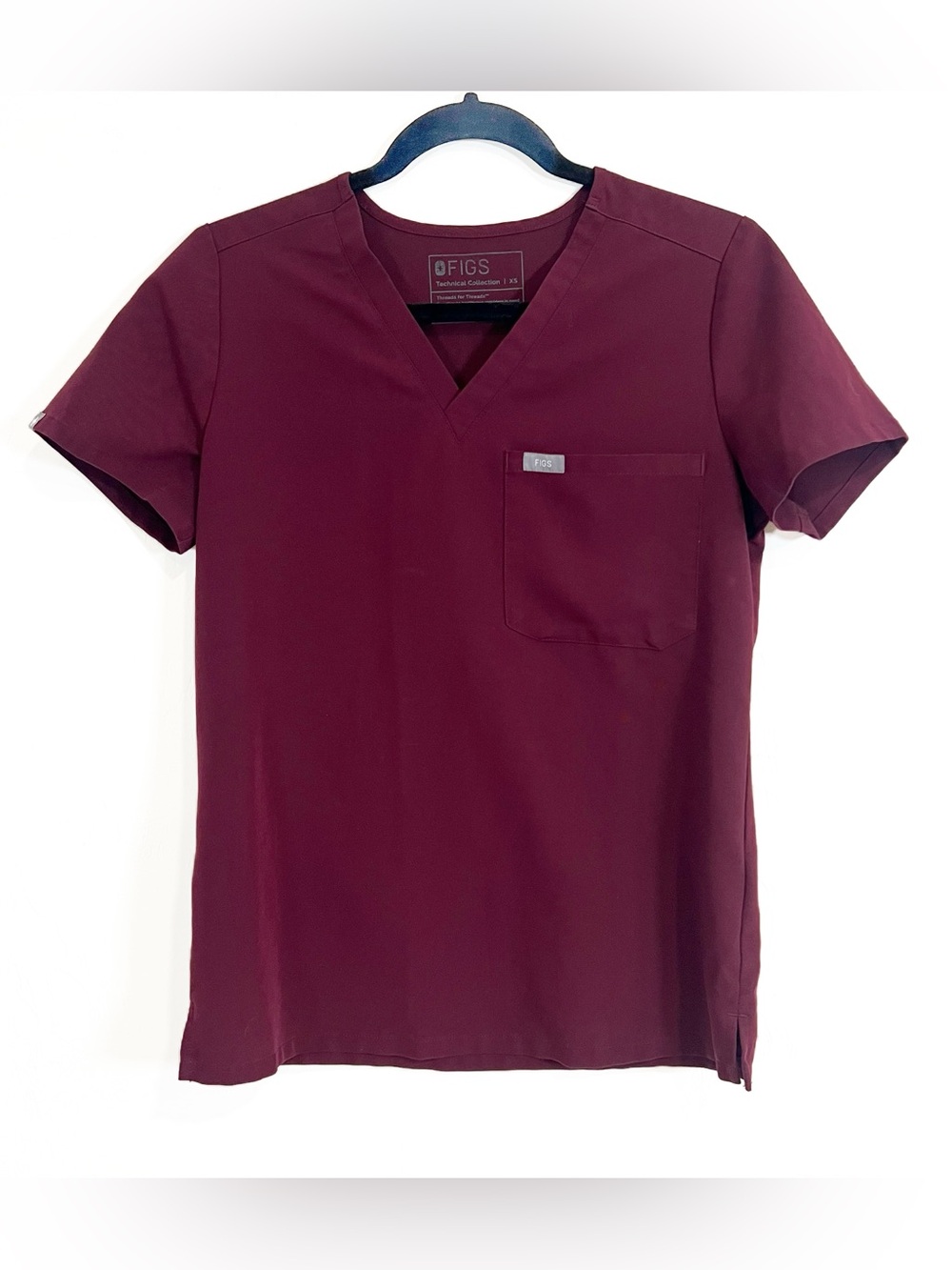 Figs Catarina One Pocket Scrub Top Burgundy Size XS
